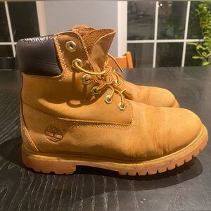 Timberland Classic Wheat Boots